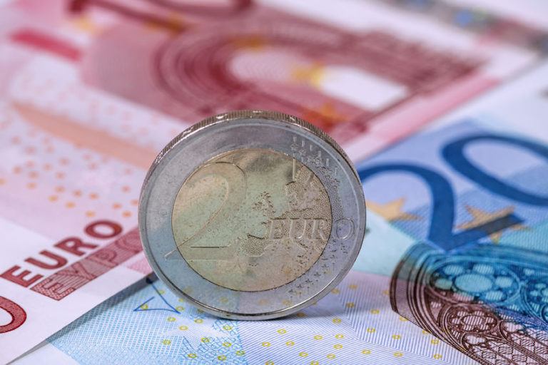 Hae lainaa ilman vakuuksia tai takaajia heti tilille I Kulutusluottoa24.fi